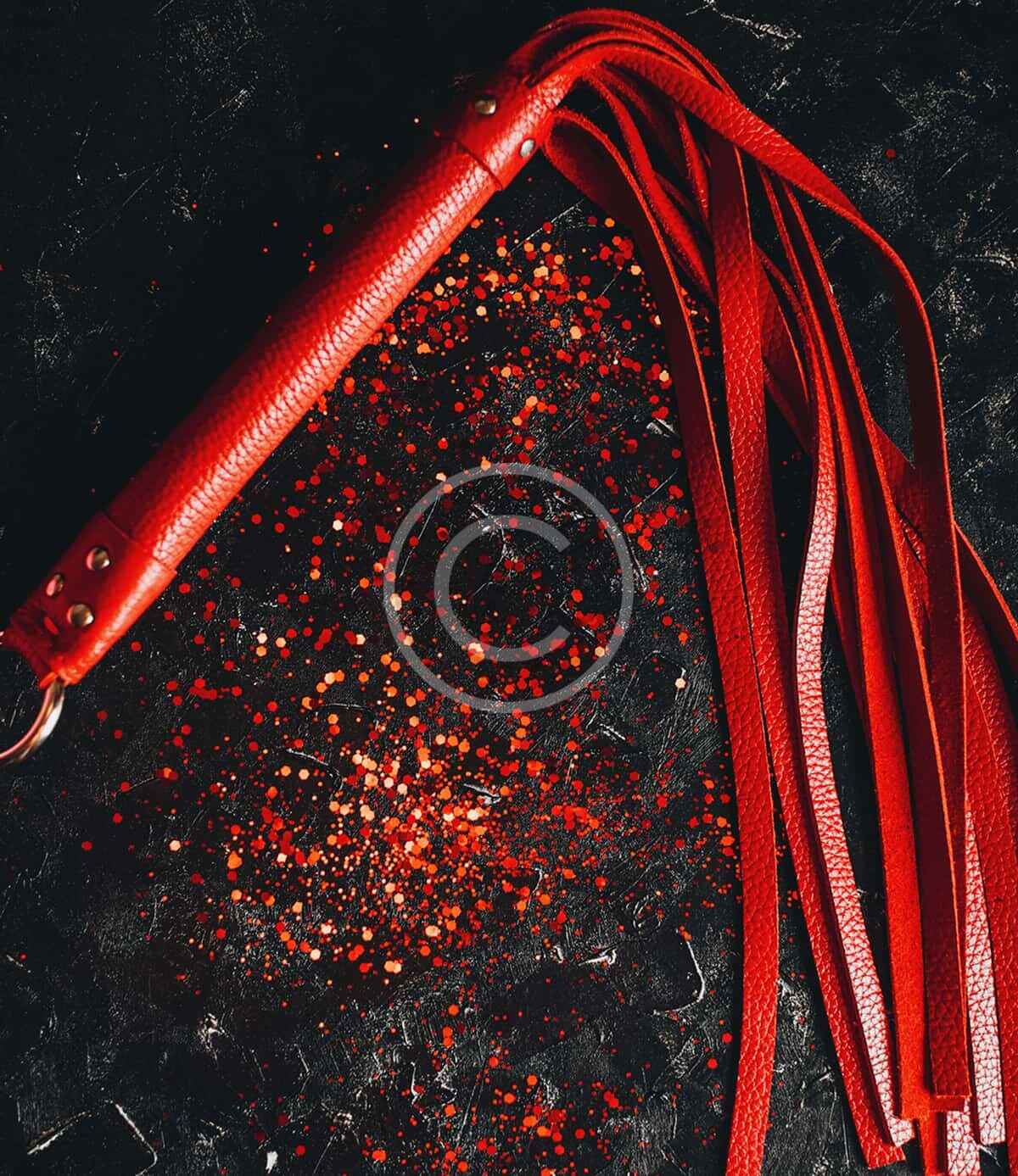 Mini red leather flogger - 图片 2